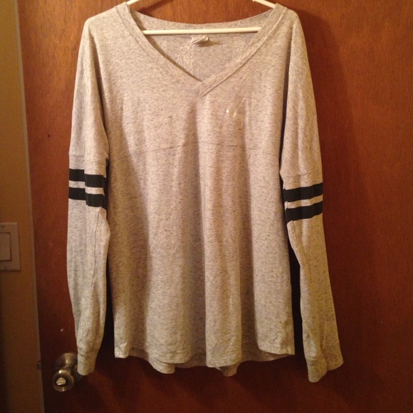 VS PINK long sleeve with sequence back detail