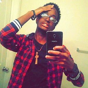 Meet your Posher, Johnathan