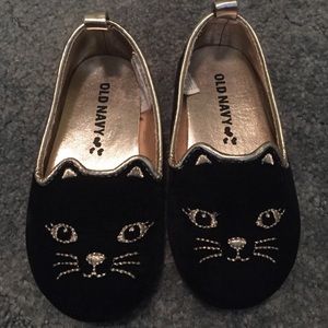 Kitten flats