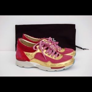 Chanel runway pink gold sneakers 36.5