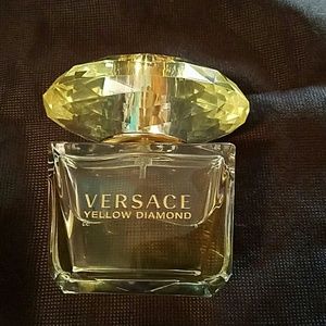 Versace Yellow Diamond Perfume