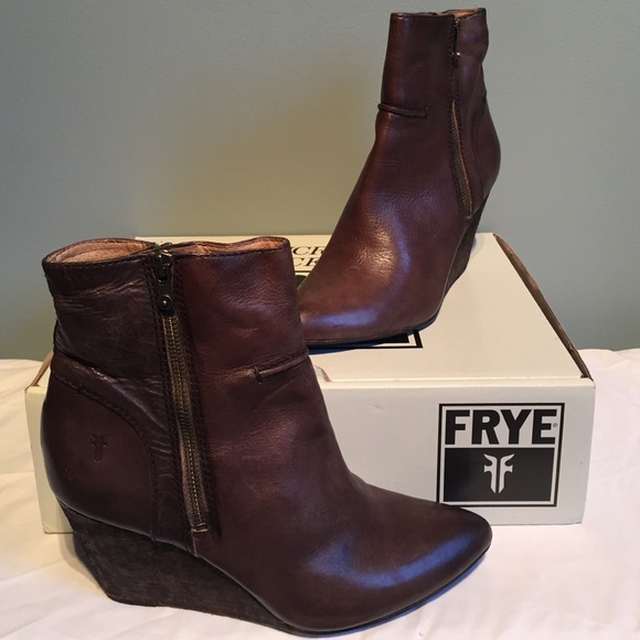 Frye Shoes - 🎈NWT Frye🎈