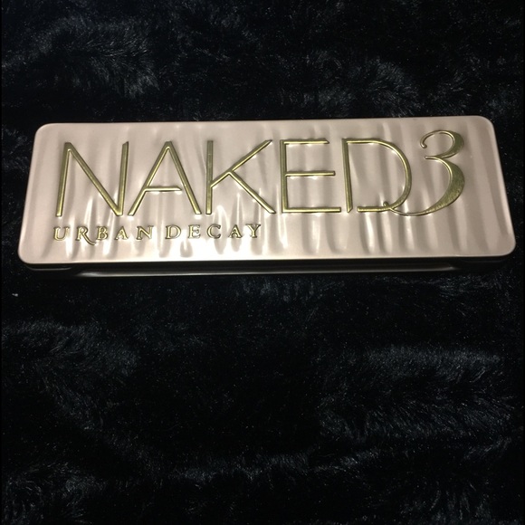 Naked 3 Palette 💕