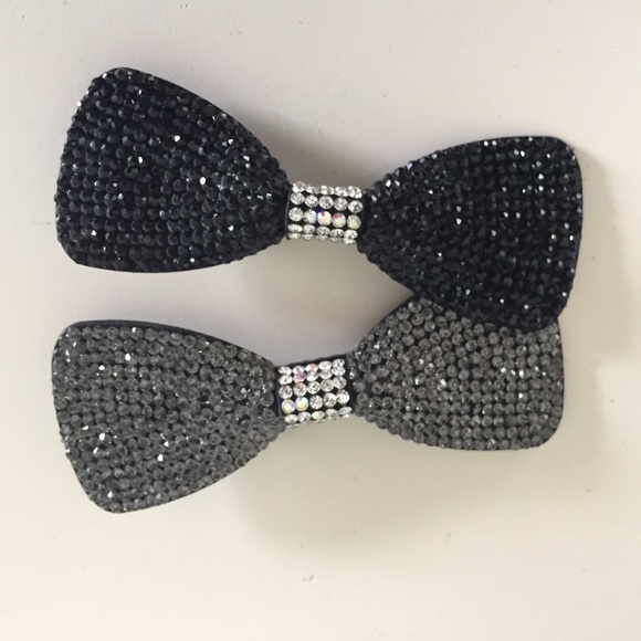 Bowtie Hairclips