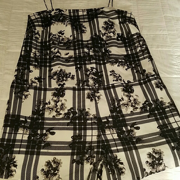 New!!! FindersKeepers floral and plaid romper