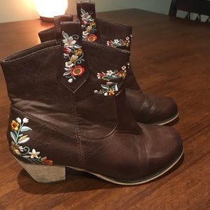 Embroidered booties