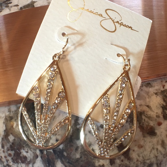 Jessica Simpson Contemporary Earrings - Picture 4 of 4