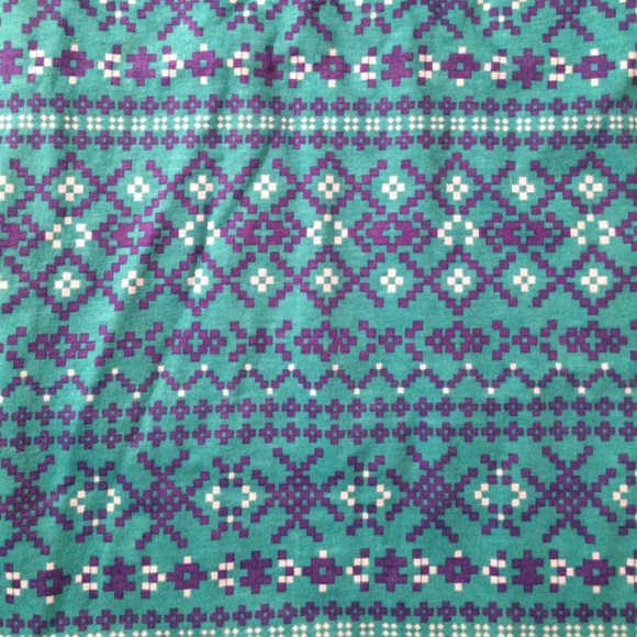 Eddie Bauer Reversible Scarf
