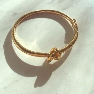 Kate Spade Sailor's Knot Hinge Bracelet (gold)