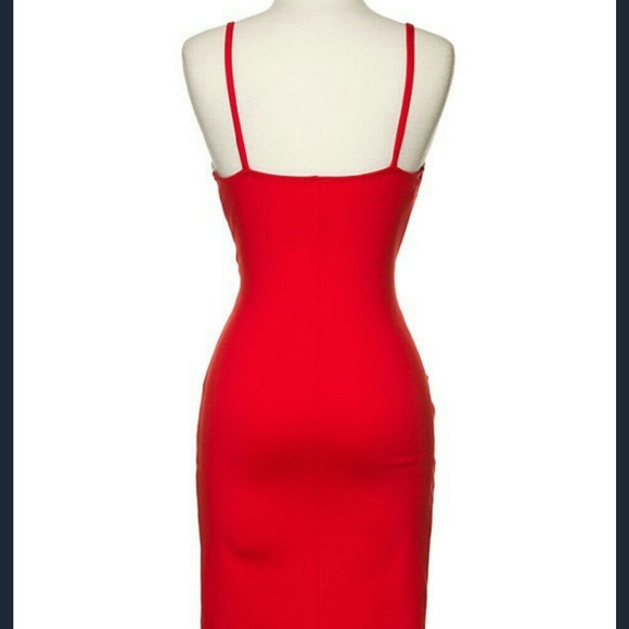 ❤ LAST ONE ❤ PRICE FIRM- Red spaghetti strap dress - Picture 2 of 3