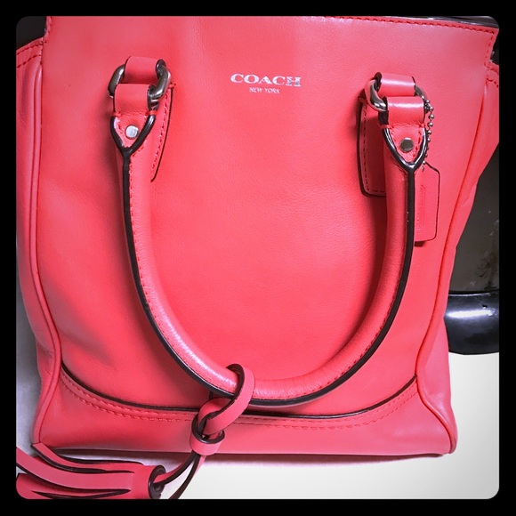 Coach purse 💥 final mark down 💥