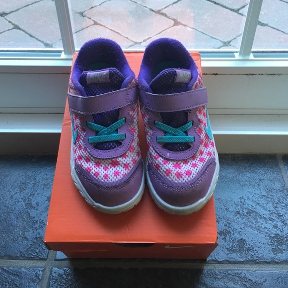Nike sneakers for girls