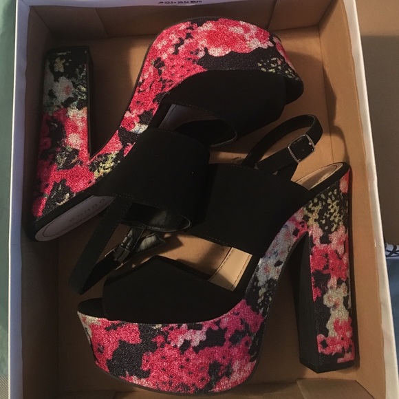 Platform floral heels