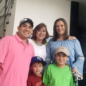 Meet your Posher, Ia