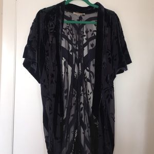 Urban Outfitters Ecote Navy Crushed Velvet Kimono