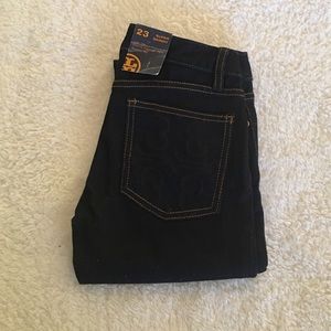 Tory Burch- Super Skinny Denim