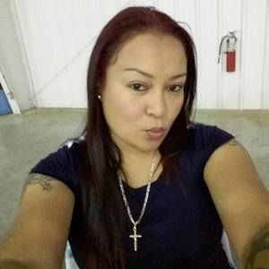 Meet your Posher, Valeska