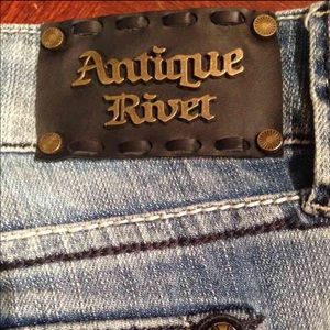 Antique Rivet skinny jeans