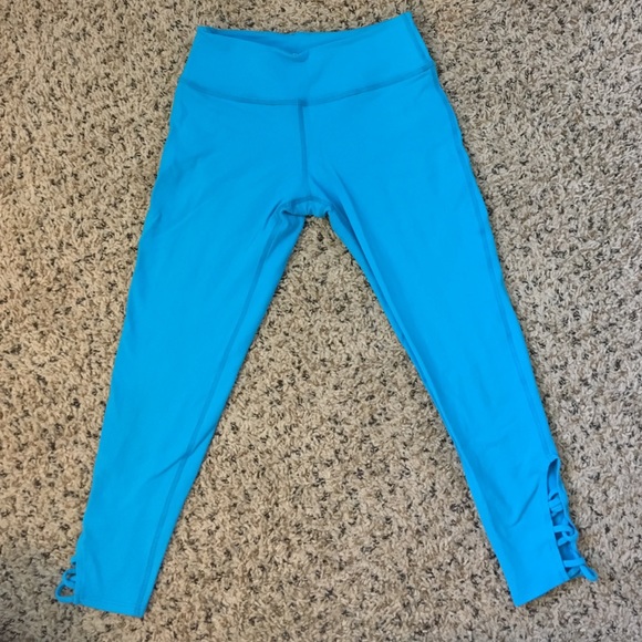 Beyond Yoga cropped pants