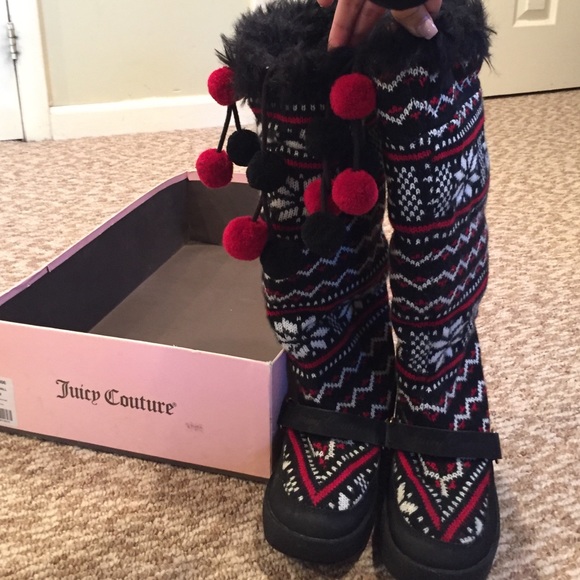 Juicy couture snowball snow shoes