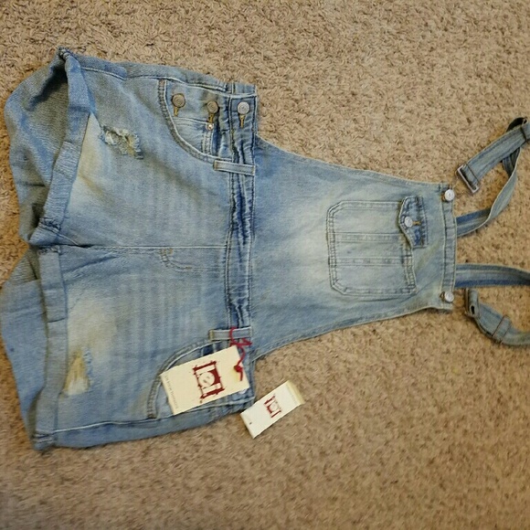 Short bibs