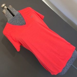 Nike v-neck tshirt dri-fit regular fit