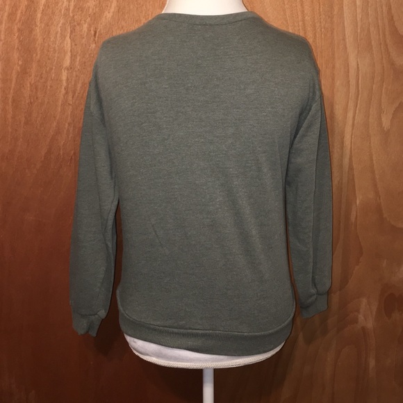 Sweatshirt with quote - Picture 2 of 2