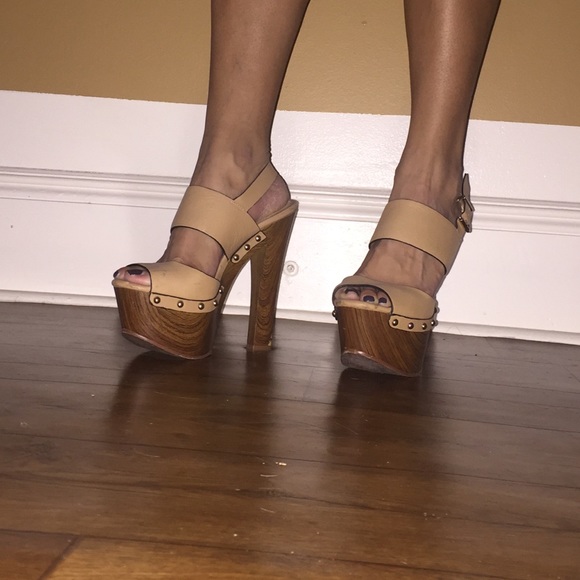Jessica Simpson Platform Sandals