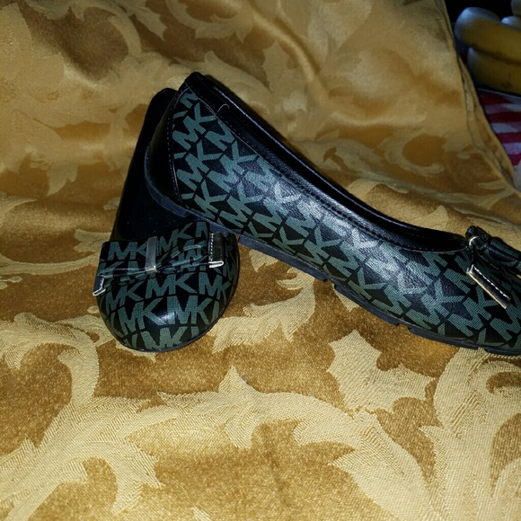 SALE!!! Girls flats