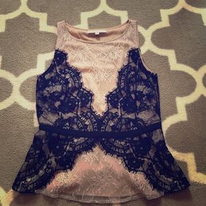 Loft lace sleeveless blouse