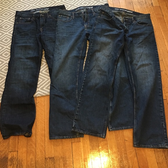 Old navy famous jeans 3 pairs new 34x32