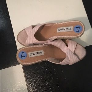 SALE!! Pink/white striped-Steve Madden wedges NWOT
