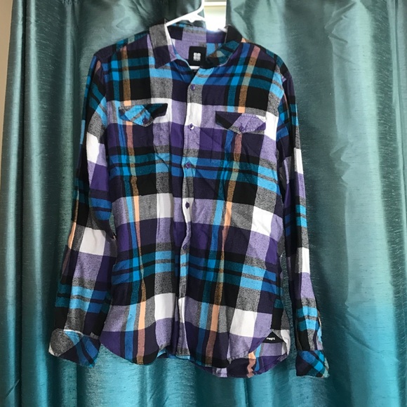 Men's Button Up Flannel.