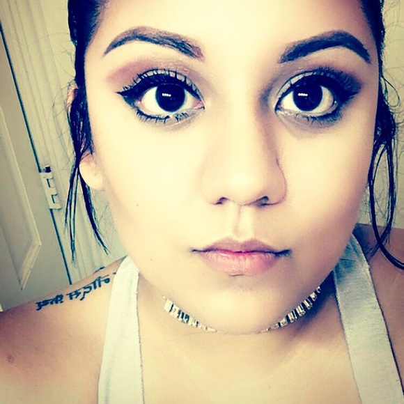 Meet your Posher, Melanie - Picture 4 of 4