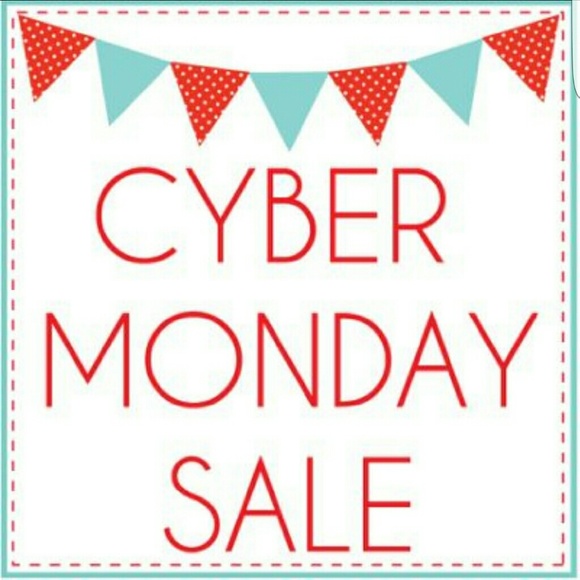 📣📣50% off 🎉ENTIRE CLOSET🎉BLOWOUT SALE📣📣