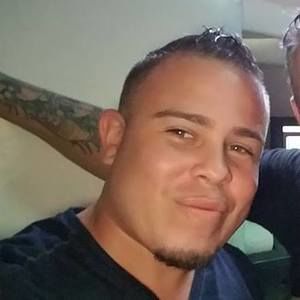 Meet your Posher, Luis