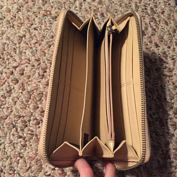 💯 authentic coach beige wallet - Picture 2 of 4