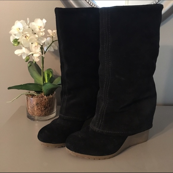Black suede boots
