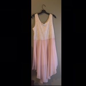 Rue 21 white and light pink dress