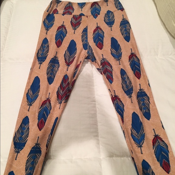 OS Lularoe Feather HTF Legging - Picture 1 of 2