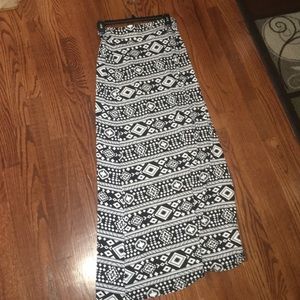 Black and White Aztec Maxi Skirt