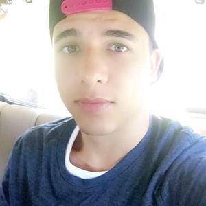 Meet your Posher, Henrique