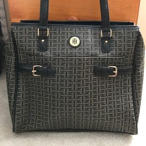 Tommy Hilfiger Purse