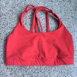 Red Lululemon Energy Bra 🏃🏽‍♀️