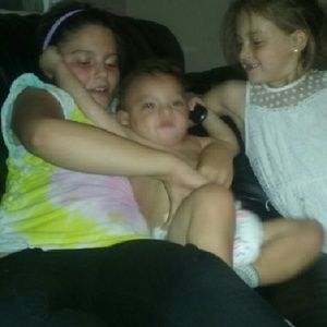 Meet your Posher, Holly