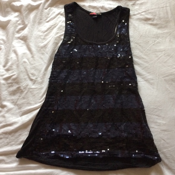 Sparkly striped tank - Picture 1 of 2