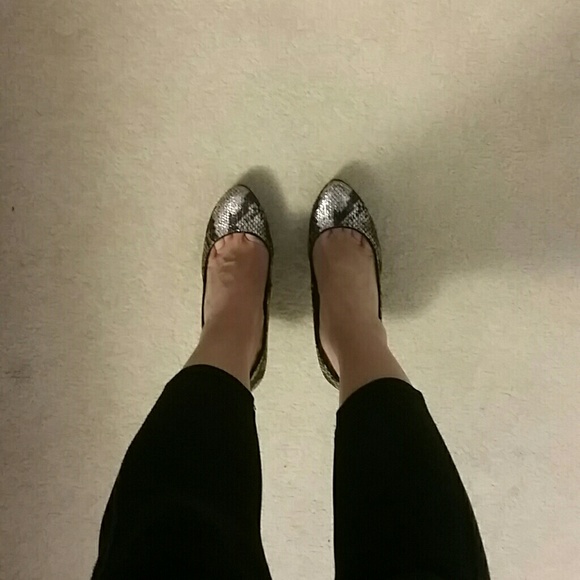 Enzo Angiolini pumps