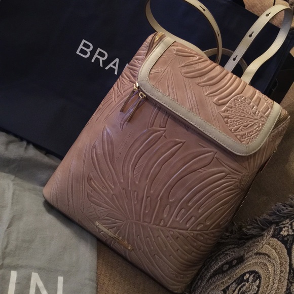 Brahmin Backsack - Picture 4 of 7