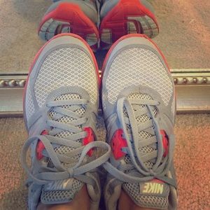 Nike lunaglide3 sneakers