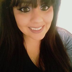 Meet your Posher, Jasmine